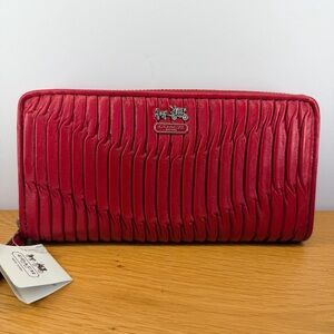 COACH MADISON GATHERED LEATHER ACCORDING ZIP WALLET PINK